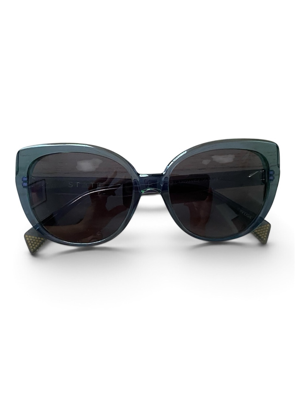 STATE Optical Co. Blue Cat-Eye Sunglasses with Dark Lenses | Lill Sun
